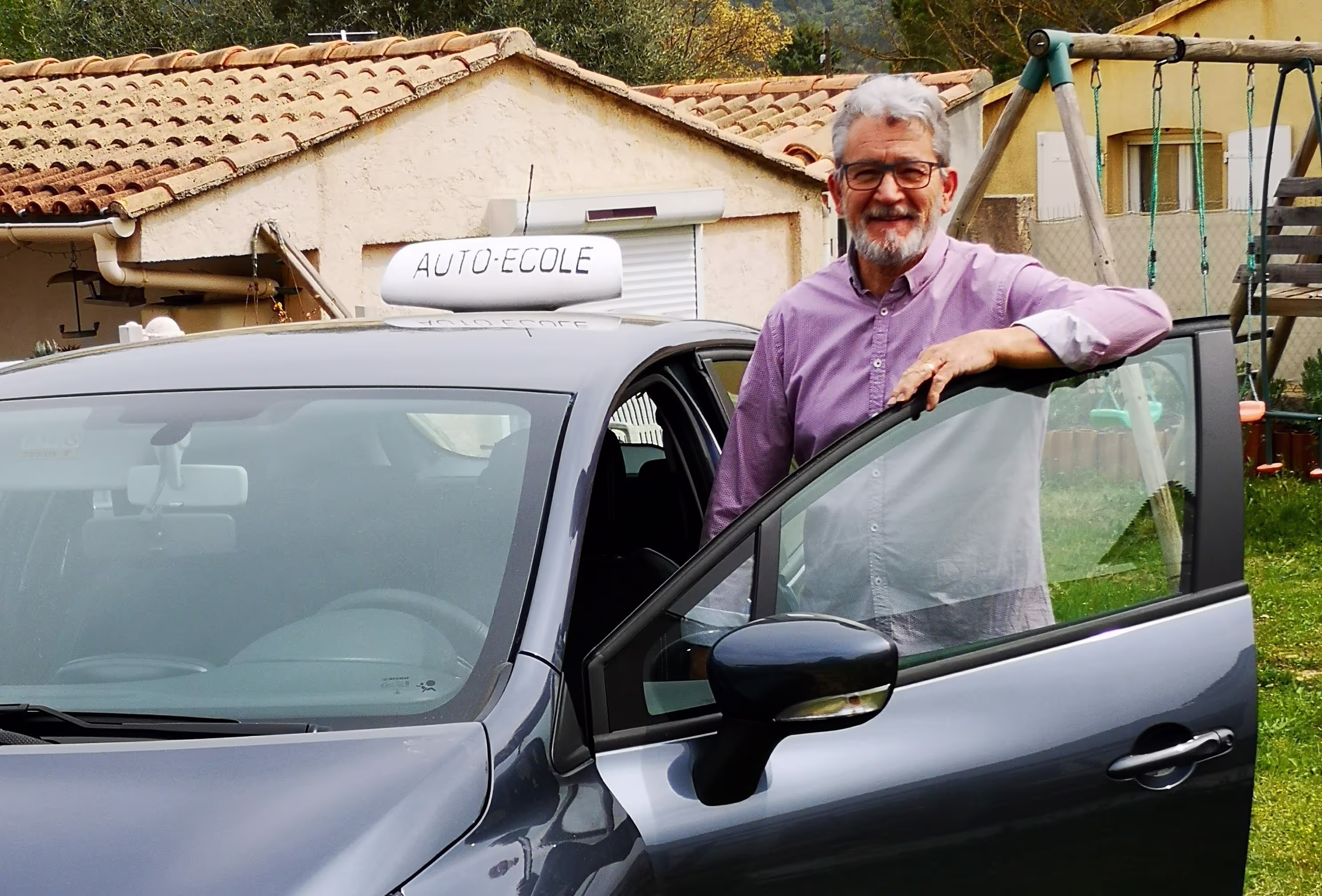 Image d'accueil de l'article Entrevue avec Jean-Pierre, enseignant à Brignoles