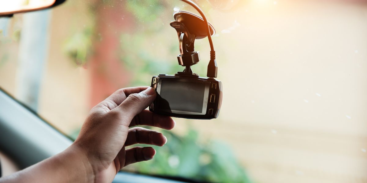 La dashcam est-elle un accessoire utile pour votre assurance auto ?