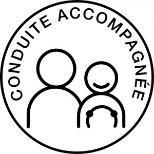 Conduite accompagnée, ou apprentissage anticipé de la conduite.