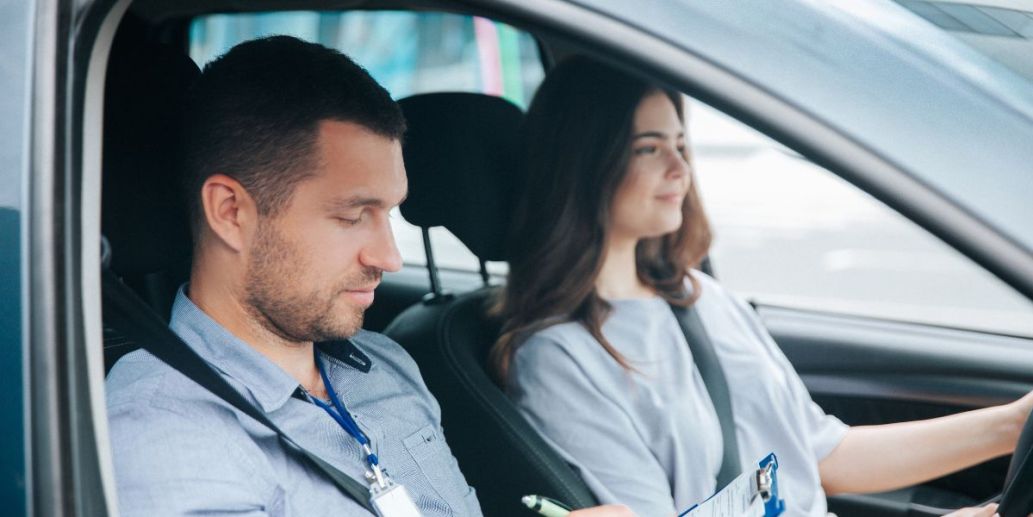 Heure de conduite avec une auto-école en ligne