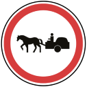 panneau accès interdit aux véhicules à traction animale 1