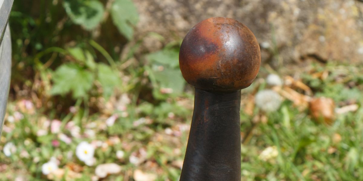 Image d'accueil de l'article Peut-on rouler avec la boule d’attelage sans remorque ? Oui ?