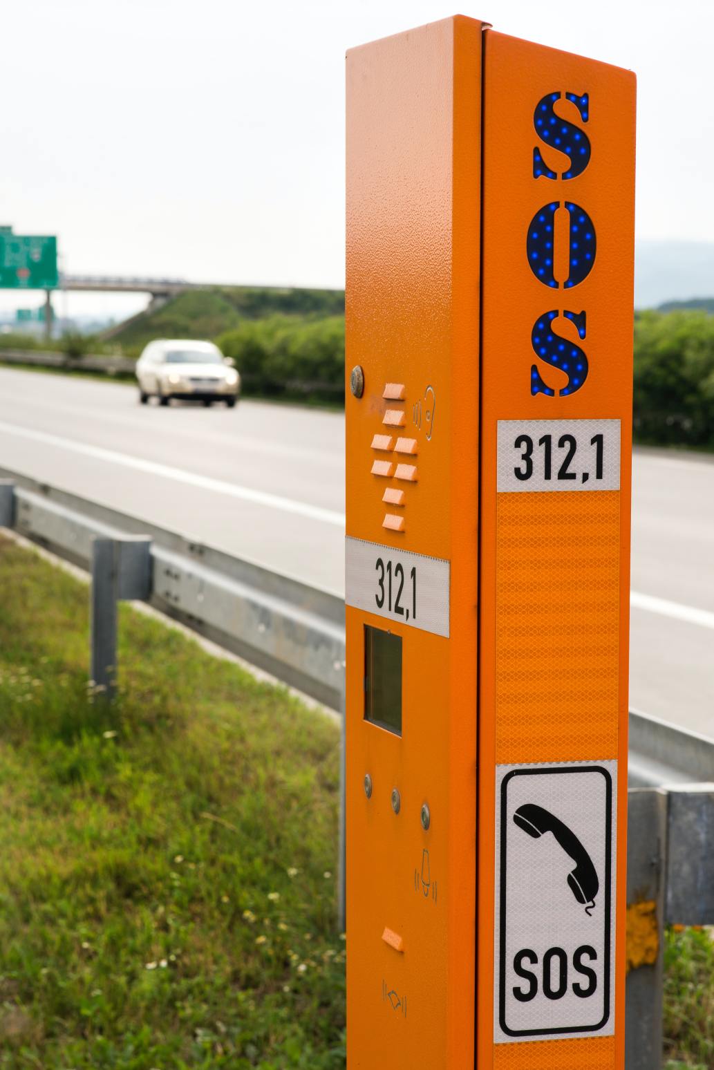 borne urgence autoroute