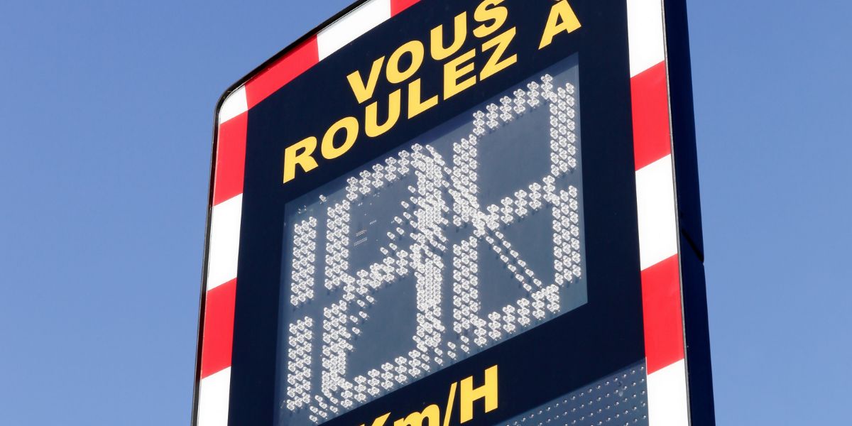 Image d'accueil de l'article Radar pédagogique : améliorer la sécurité et sensibiliser les conducteurs