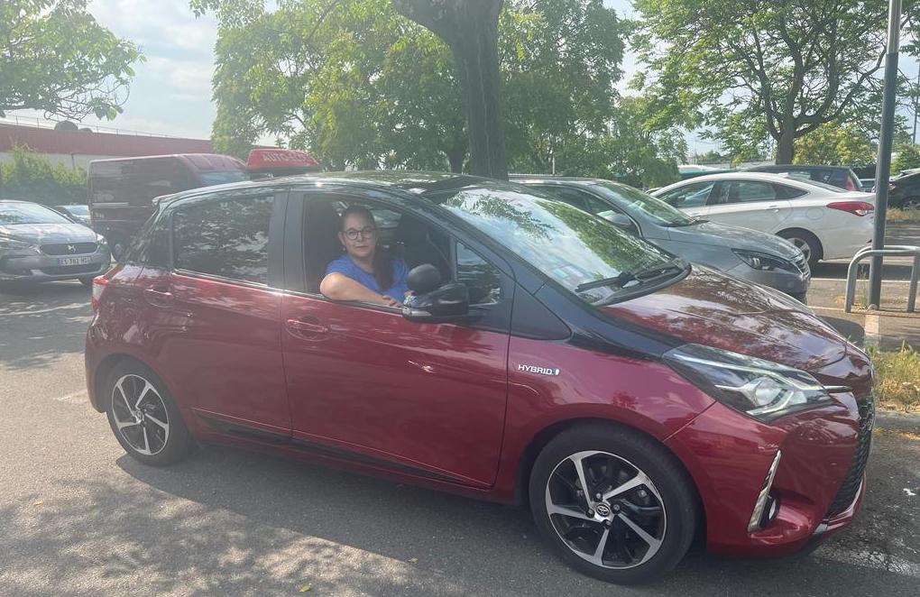 Sandra, enseignante partenaire lePERMISLIBRE à Paris (92)🚘