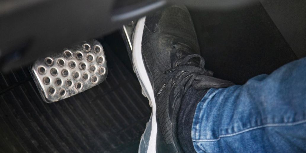 Pédale d'accélérateur d'une voiture