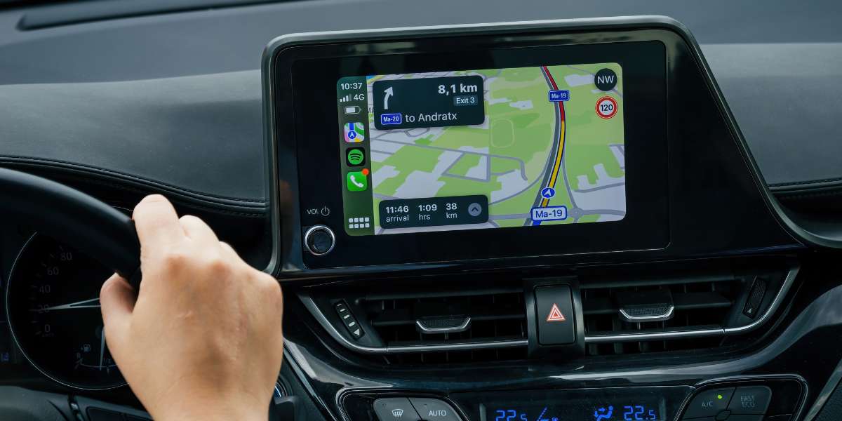 Apple CarPlay
